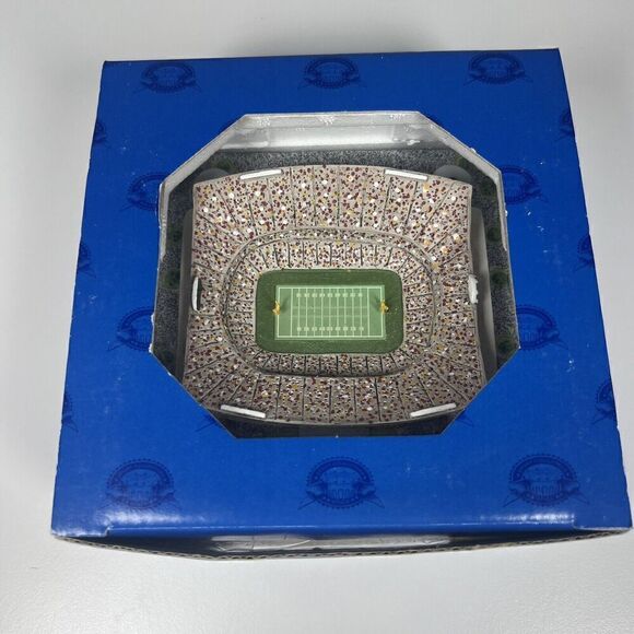 Vintage 1995 Arrowhead Chiefs Stadium Replica Sports Collectors Guild #885/4750 - Picture 9 of 11